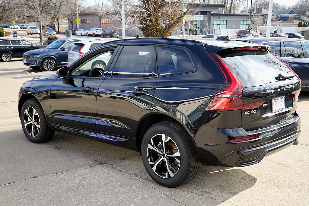2026 VOLVO XC60 - Image 6