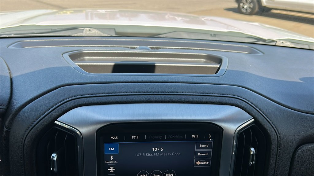 2021 Gmc Sierra 1500 SLT photo 36