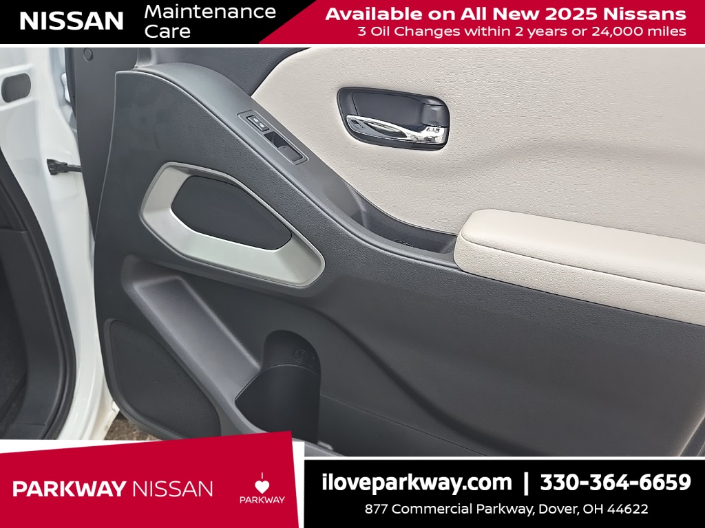 2025 Nissan Frontier Crew Cab SV photo 23