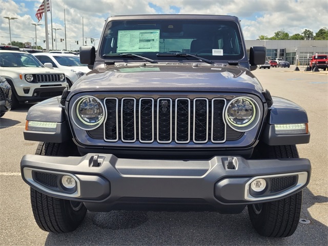 2025 Jeep Wrangler Sahara photo 2