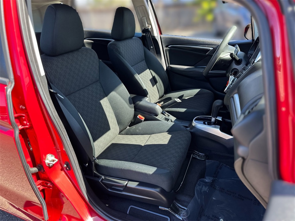 2017 Honda Fit LX photo 34