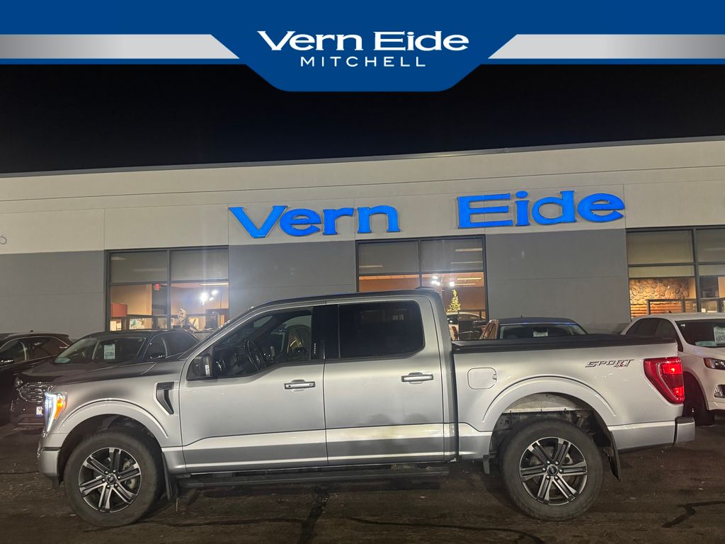 2022 Ford F-150 XLT's photo