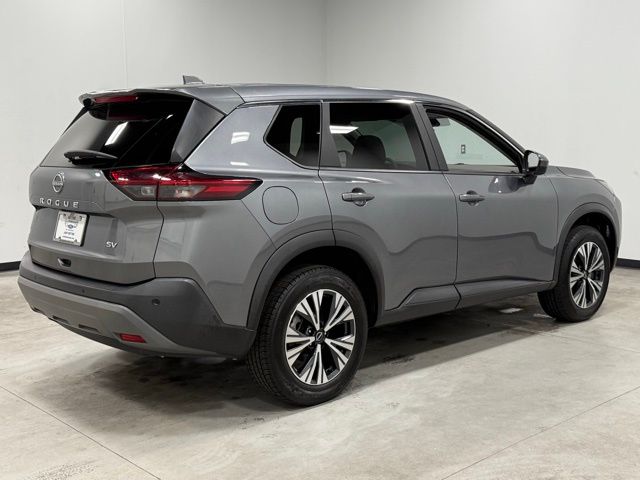 2023 Nissan Rogue SV photo 7