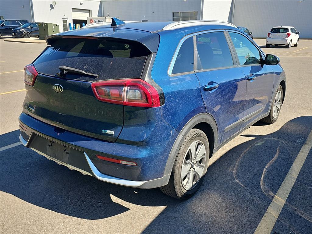 2019 Kia Niro LX photo 3