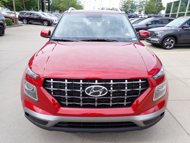 2025 Hyundai Venue SEL photo 7