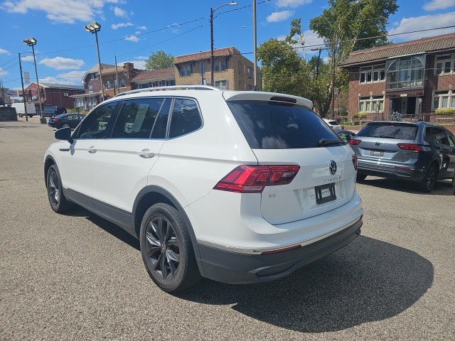 2022 Volkswagen Tiguan SE photo 4