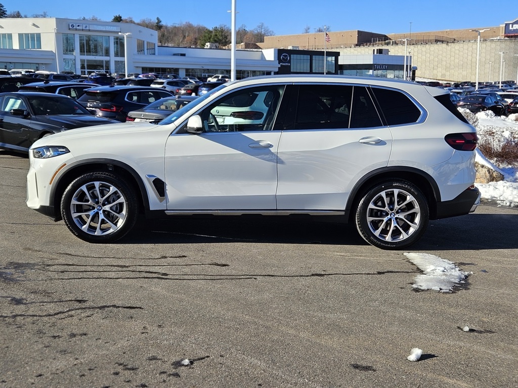 Image of Certified Pre-Owned 2024 BMW X5 xDrive40i