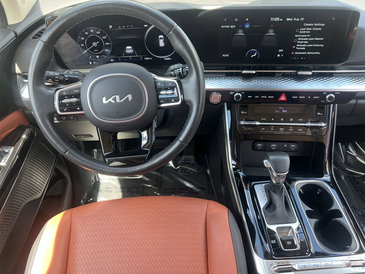 2023 Kia Carnival SX Prestige photo 10
