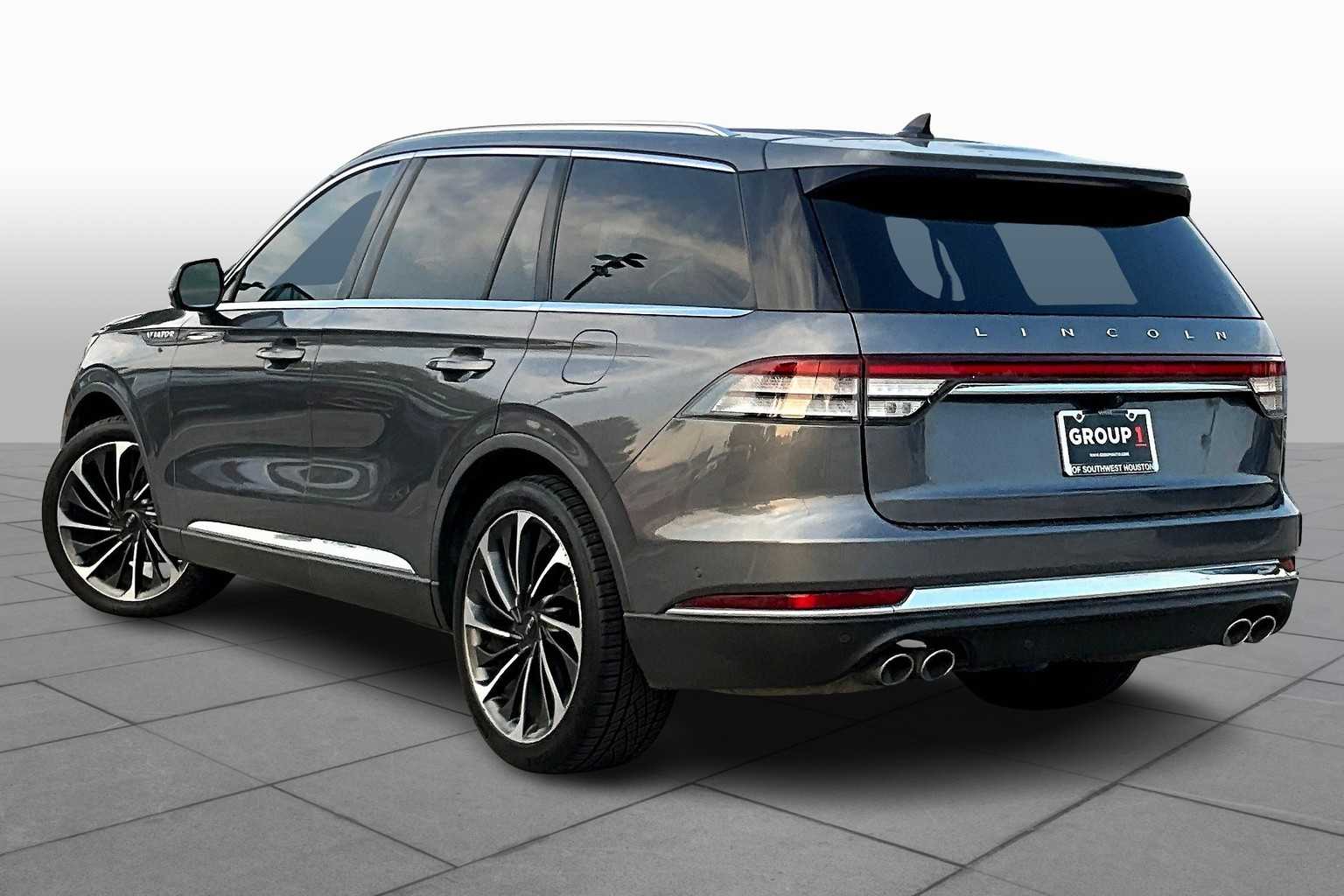 2022 Lincoln Aviator Reserve photo 10