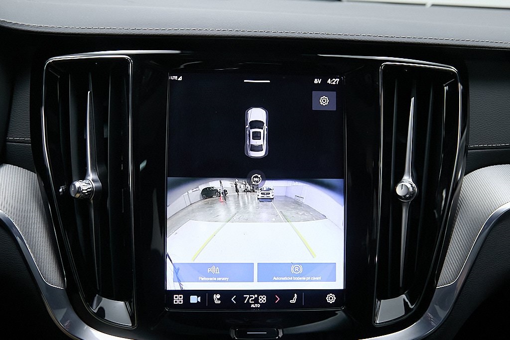 2023 VOLVO S60 - Image 22