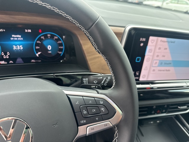 2026 Volkswagen Atlas SE Technology photo 30