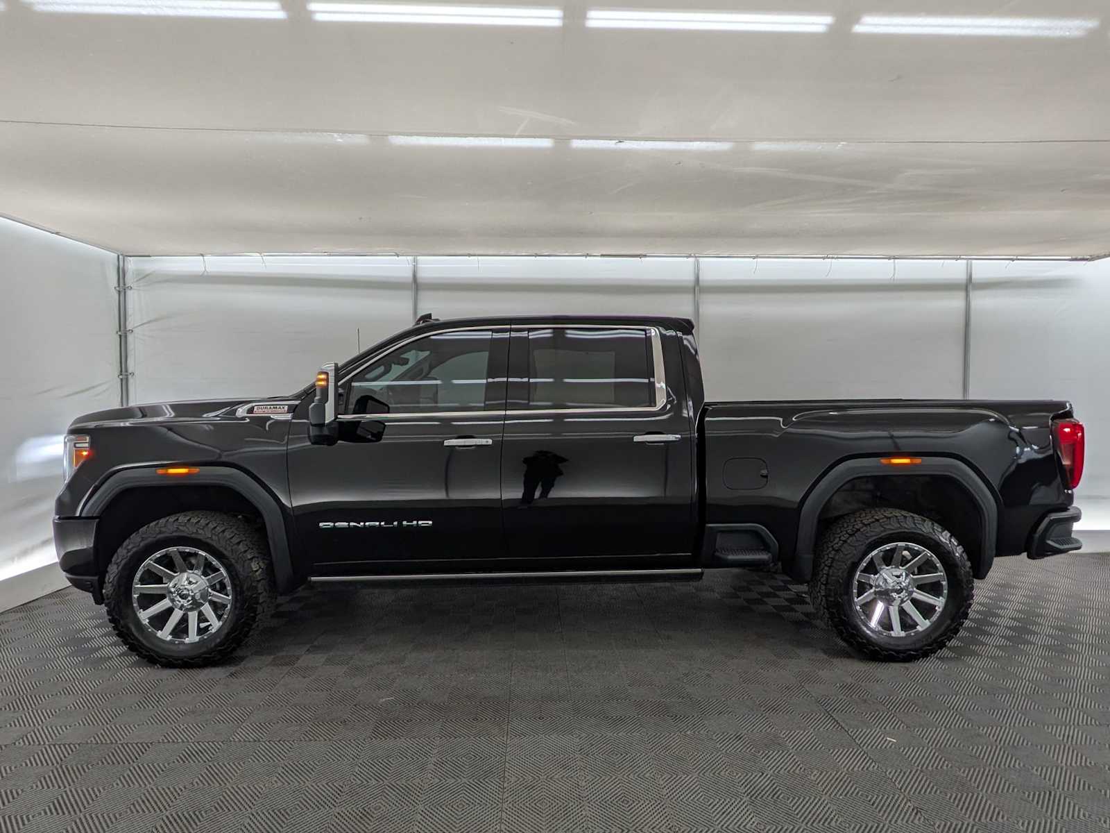 2022 Gmc Sierra 3500 HD Denali photo 2