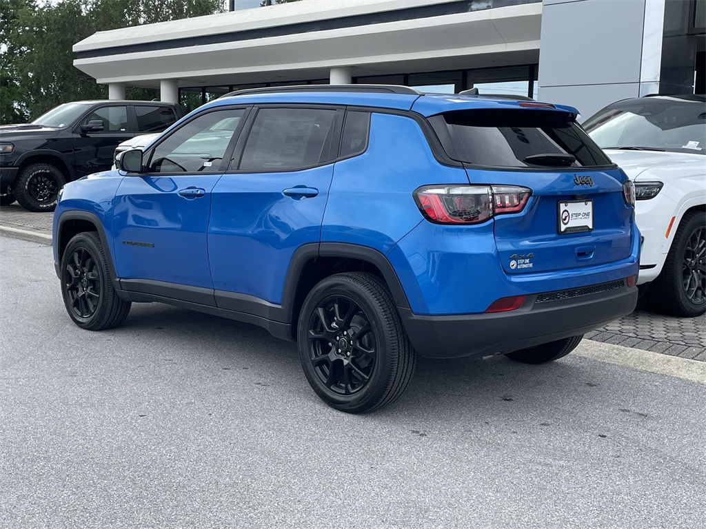 2025 Jeep Compass Latitude photo 6
