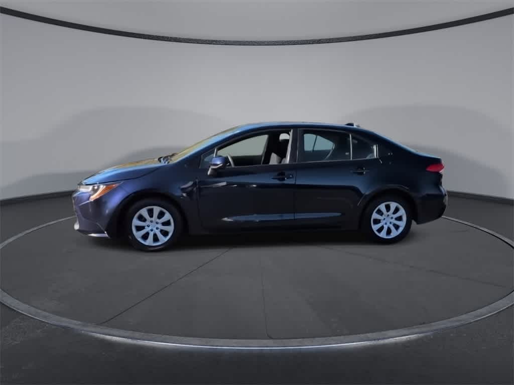 2020 Toyota Corolla LE photo 3