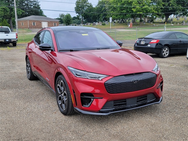 2023 Ford Mustang Mach-E GT photo 2