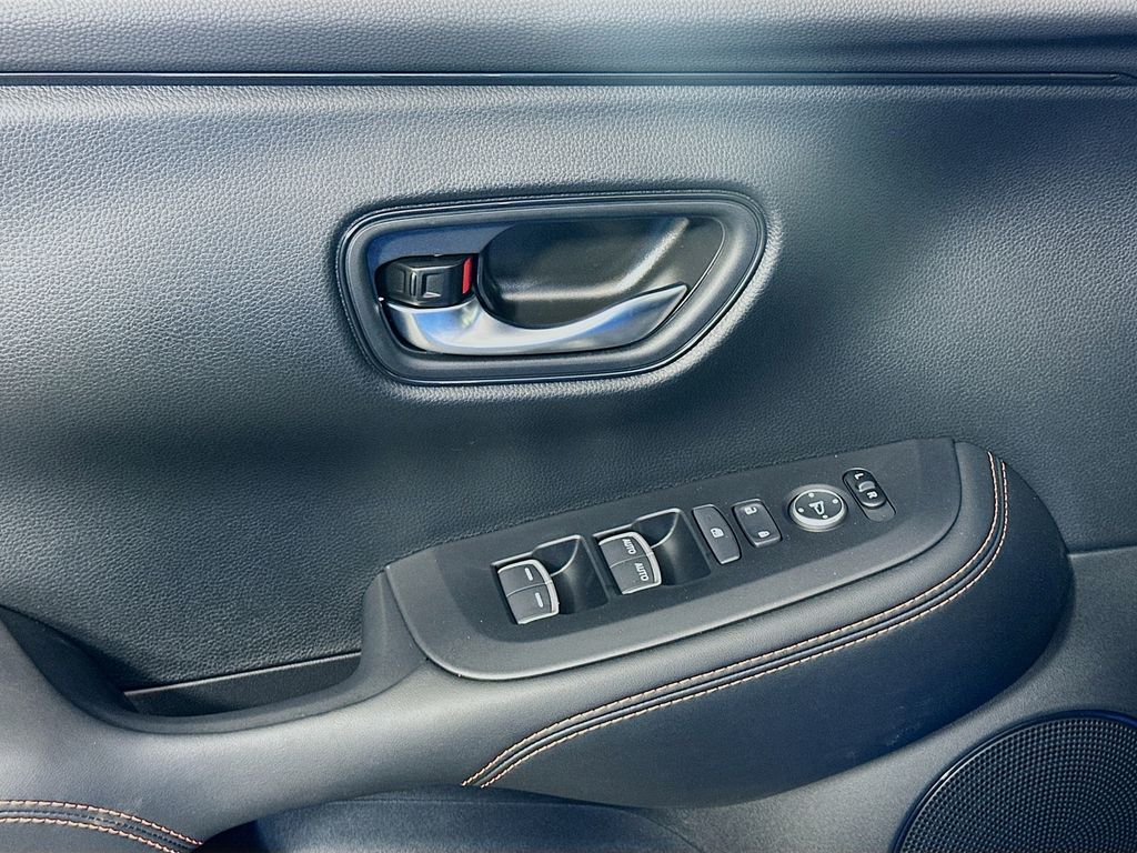 2026 Honda HR-V Sport photo 18