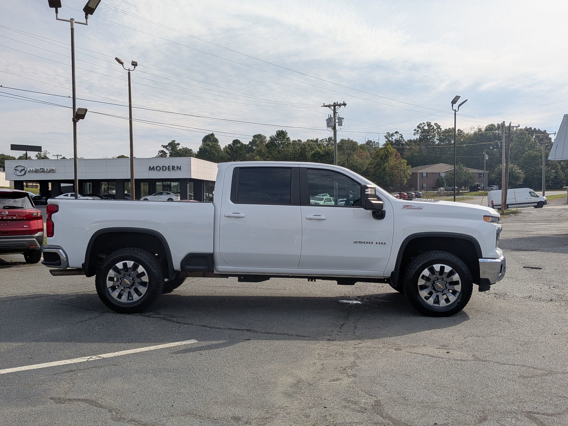 2024 Chevrolet Silverado 2500HD LT photo 6