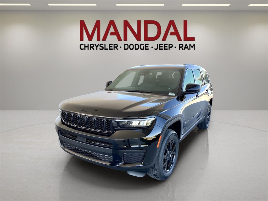 2025 Jeep Grand Cherokee L Altitude's photo