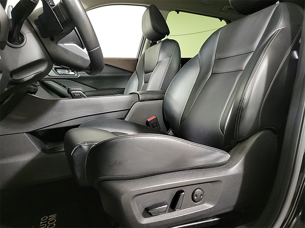 2023 NISSAN ROGUE - Image 13