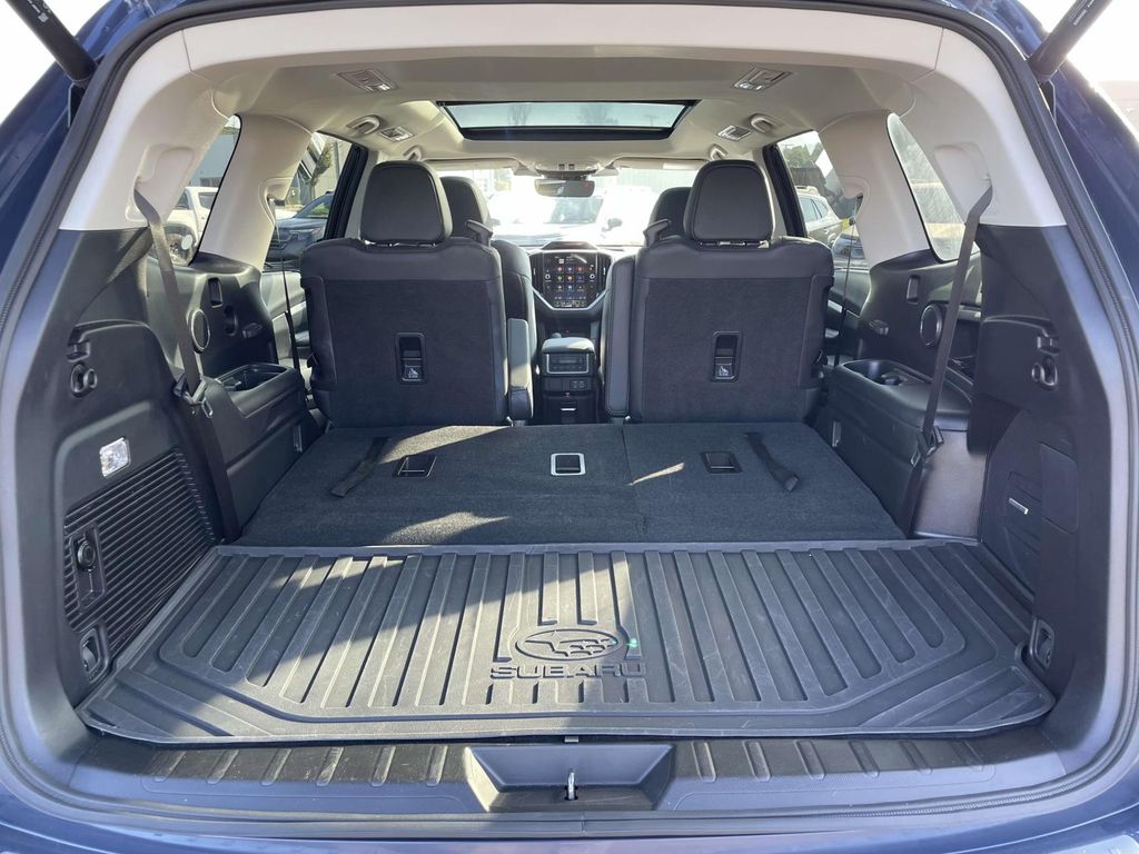 2024 Subaru Ascent Limited photo 27