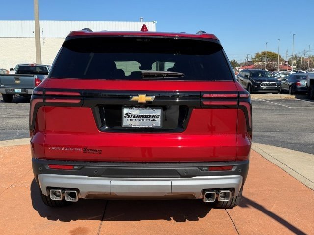2026 Chevrolet Traverse photo 4