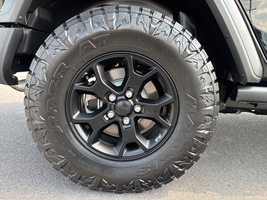 2020 Jeep Wrangler Unlimited Willys photo 11