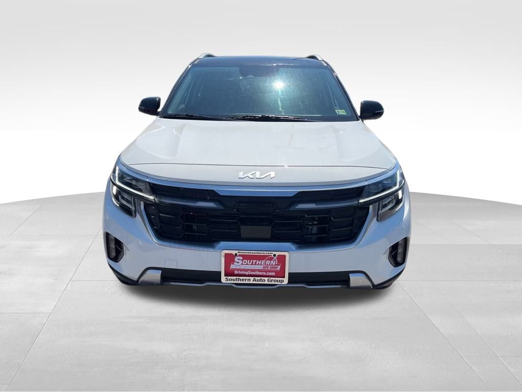 2024 Kia Seltos SX photo 4
