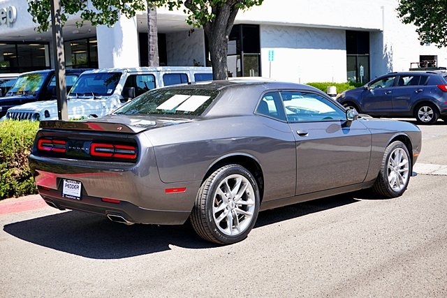 2022 Dodge Challenger GT photo 7
