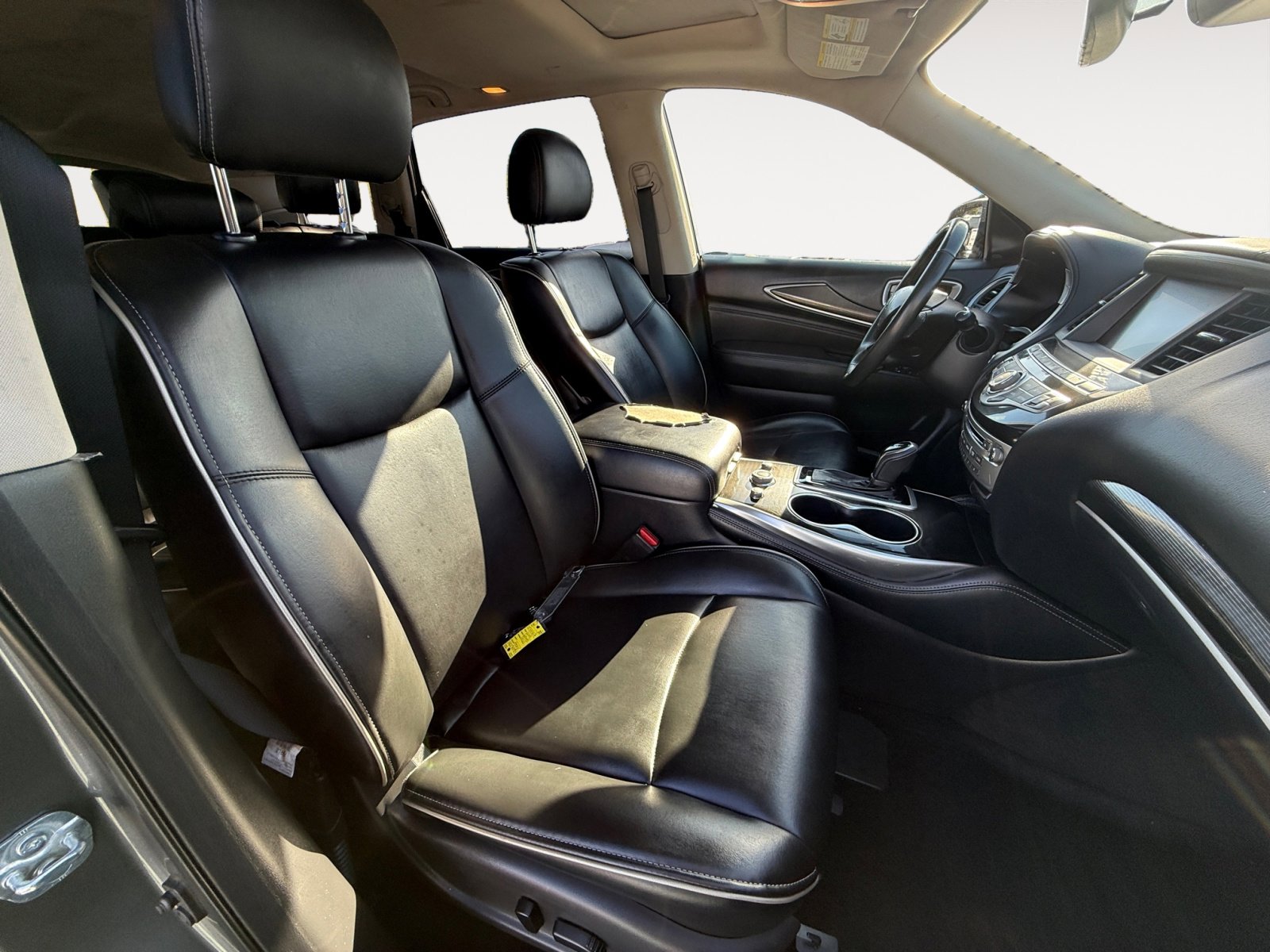 2019 Infiniti QX60 Pure photo 18