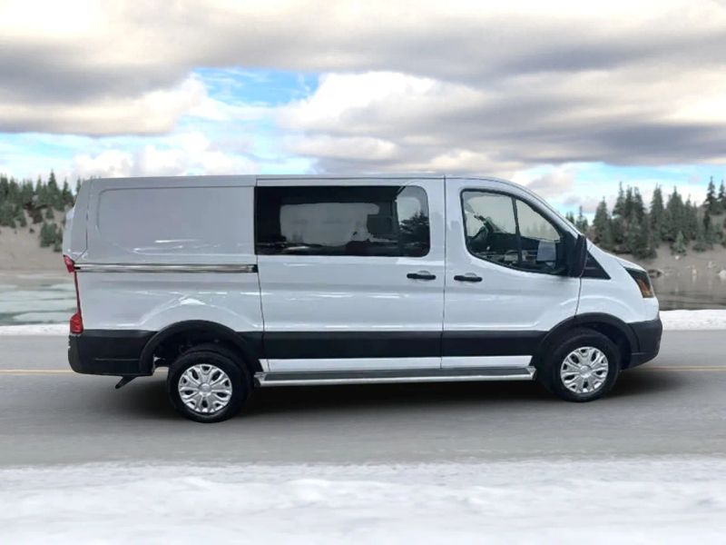 2023 Ford Transit Cargo Van photo 8