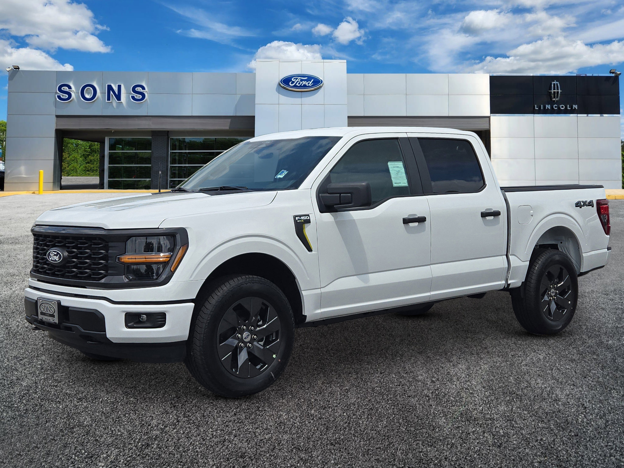 2025 Ford F-150 STX's photo