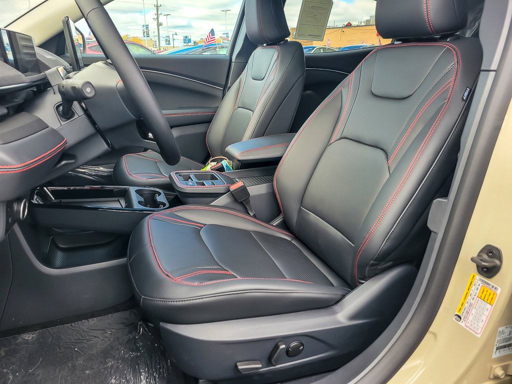 2025 FORD MUSTANG MACH-E - Image 12