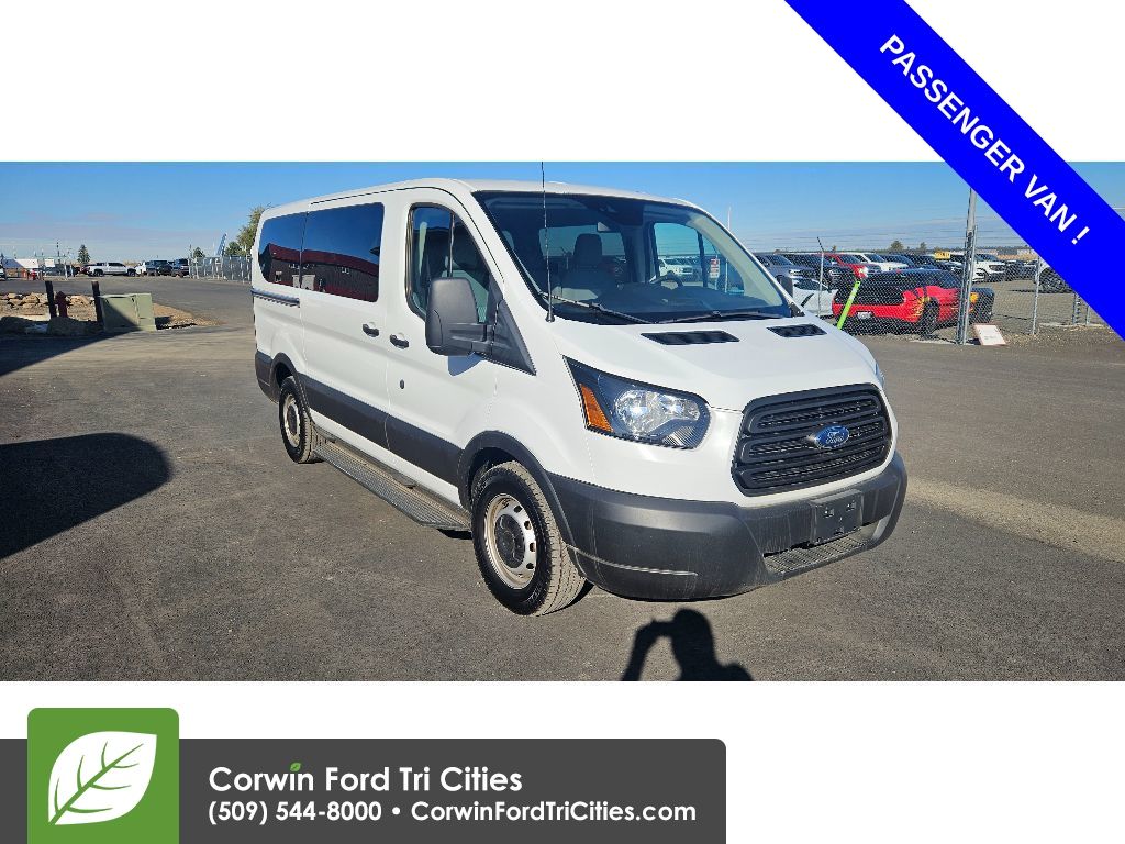2019 Ford Transit Wagon XL's photo
