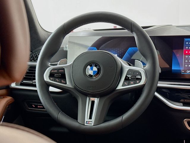 2026 Bmw X7 M60i photo 11