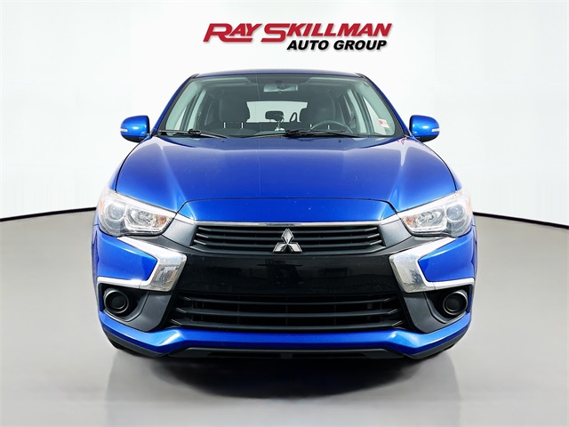 2017 Mitsubishi Outlander Sport ES photo 2