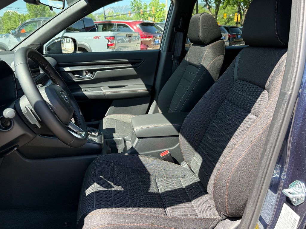 2026 Honda CR-V Hybrid Sport photo 9