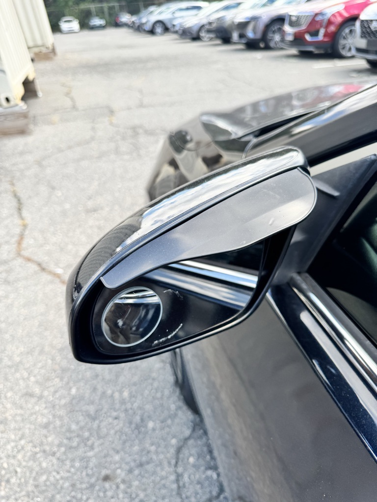 2017 Toyota Camry LE photo 12