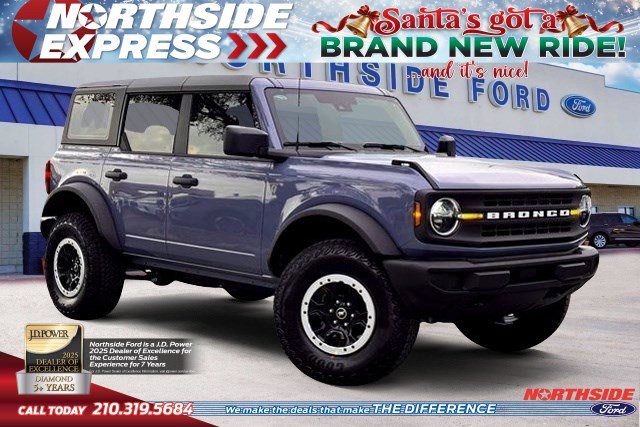 2025 Ford Bronco 4-Door Base's photo
