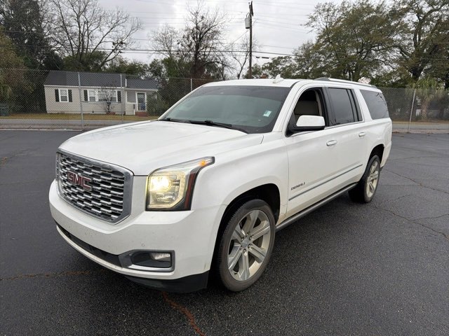 2019 GMC Yukon XL Denali's photo