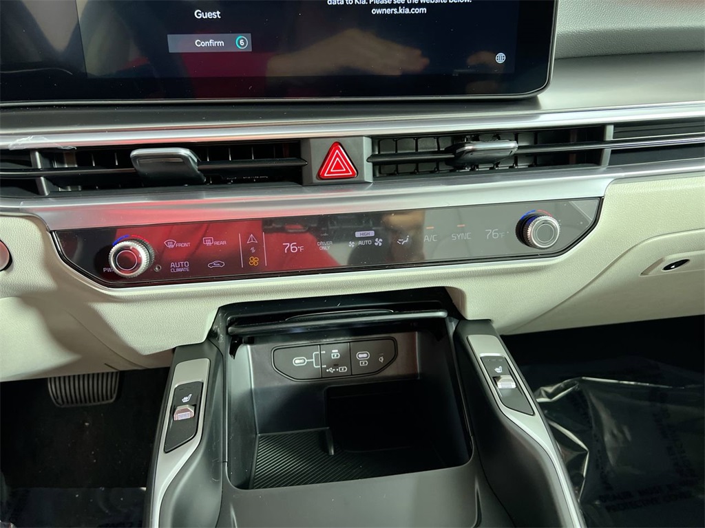 2025 Kia Sorento Hybrid EX photo 24