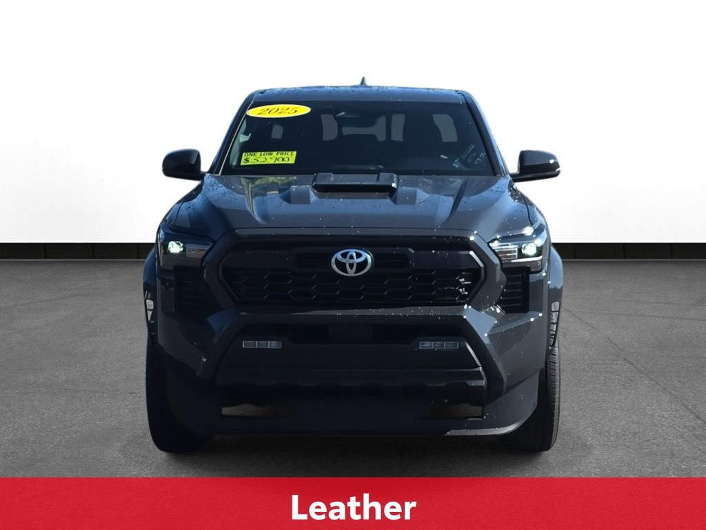 2025 Toyota Tacoma TRD Sport photo 2