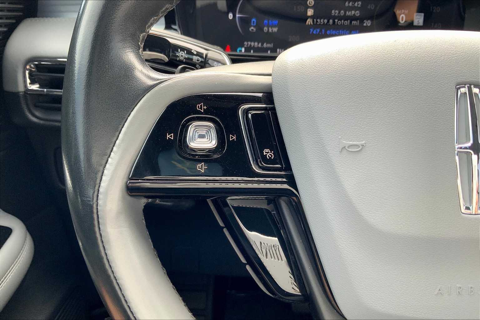 2022 Lincoln Corsair Grand Touring photo 20
