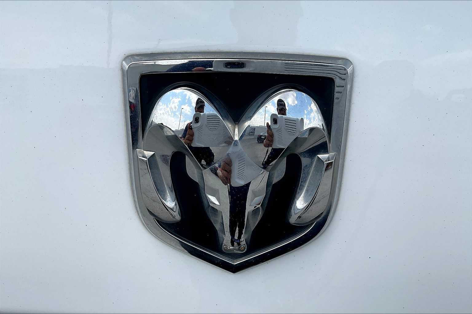 2018 Ram 2500 Tradesman photo 22
