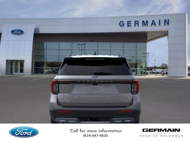 2025 Ford Explorer photo 4