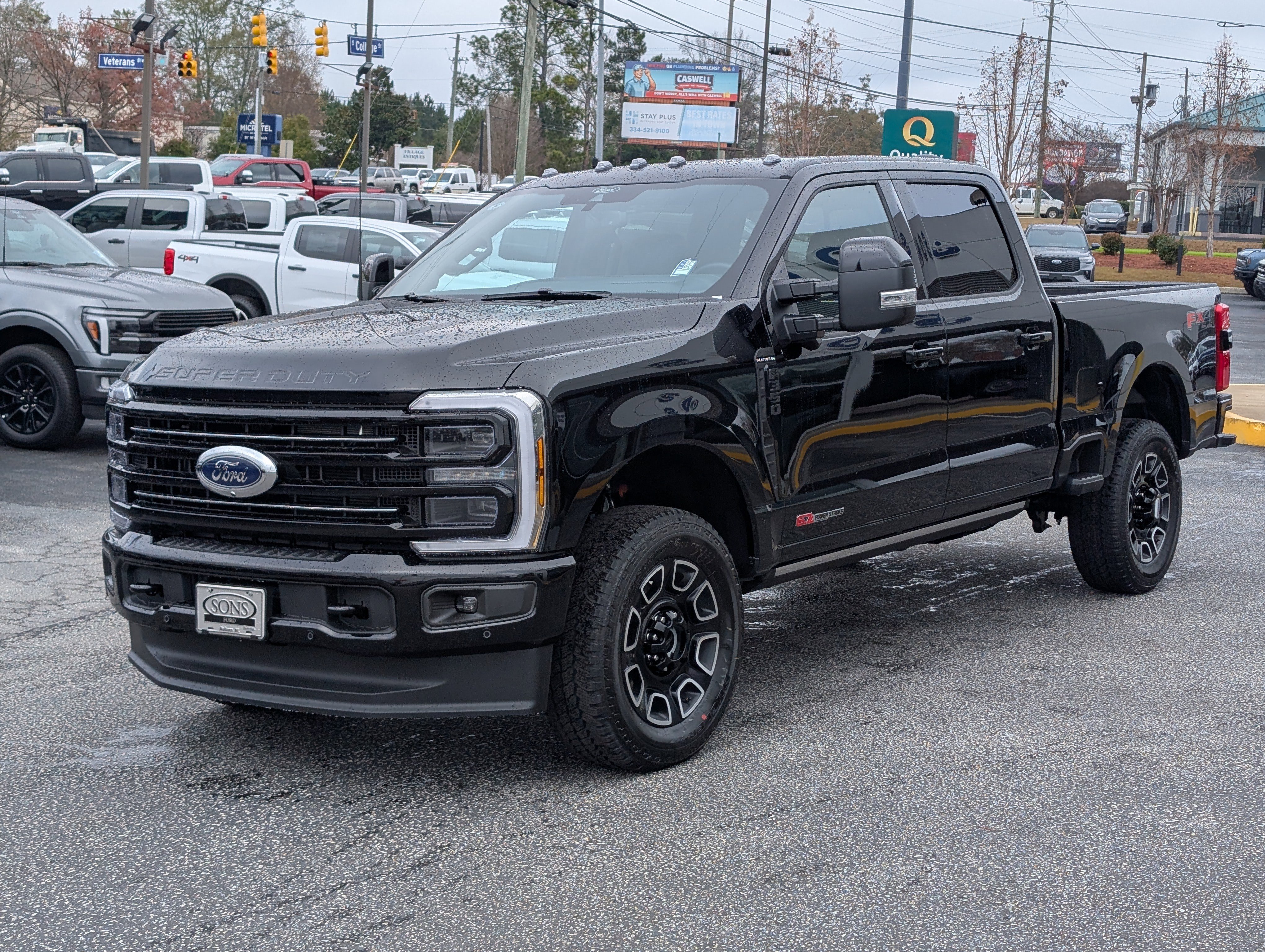 2026 Ford F-350 Super Duty Platinum's photo