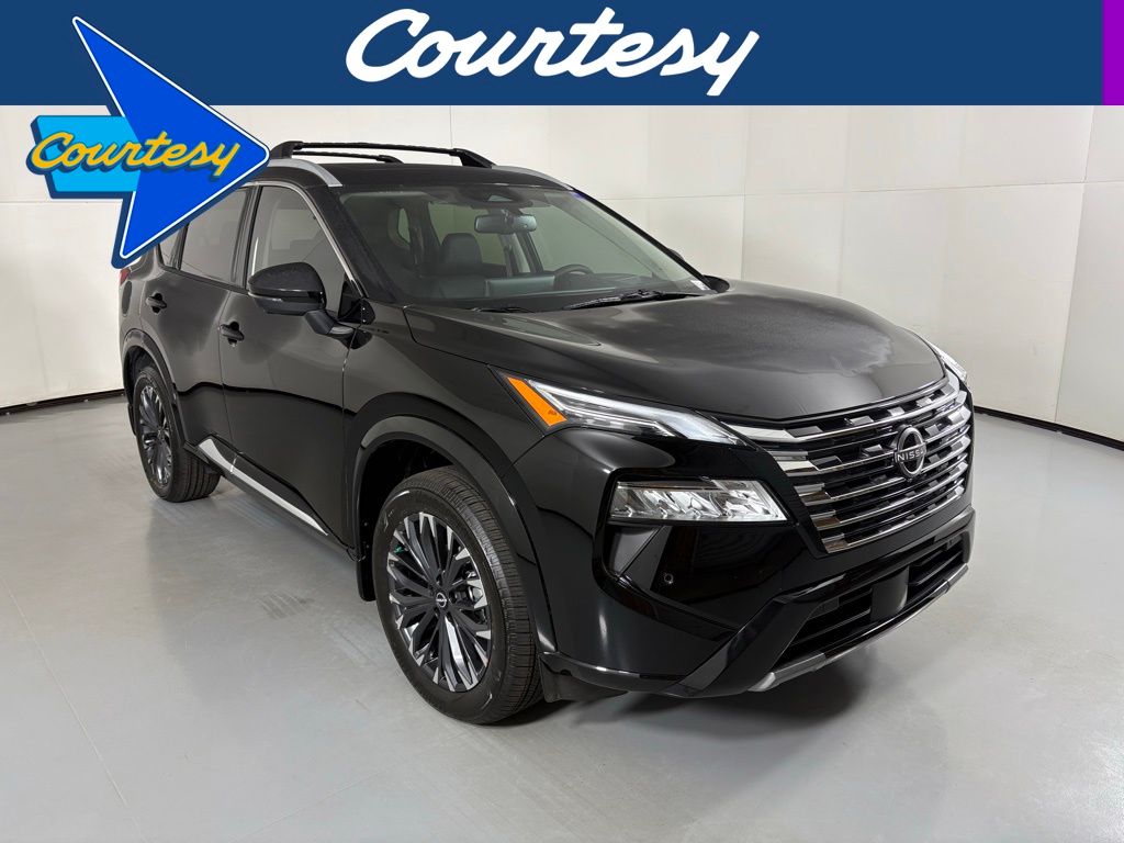 2026 Nissan Rogue Platinum's photo