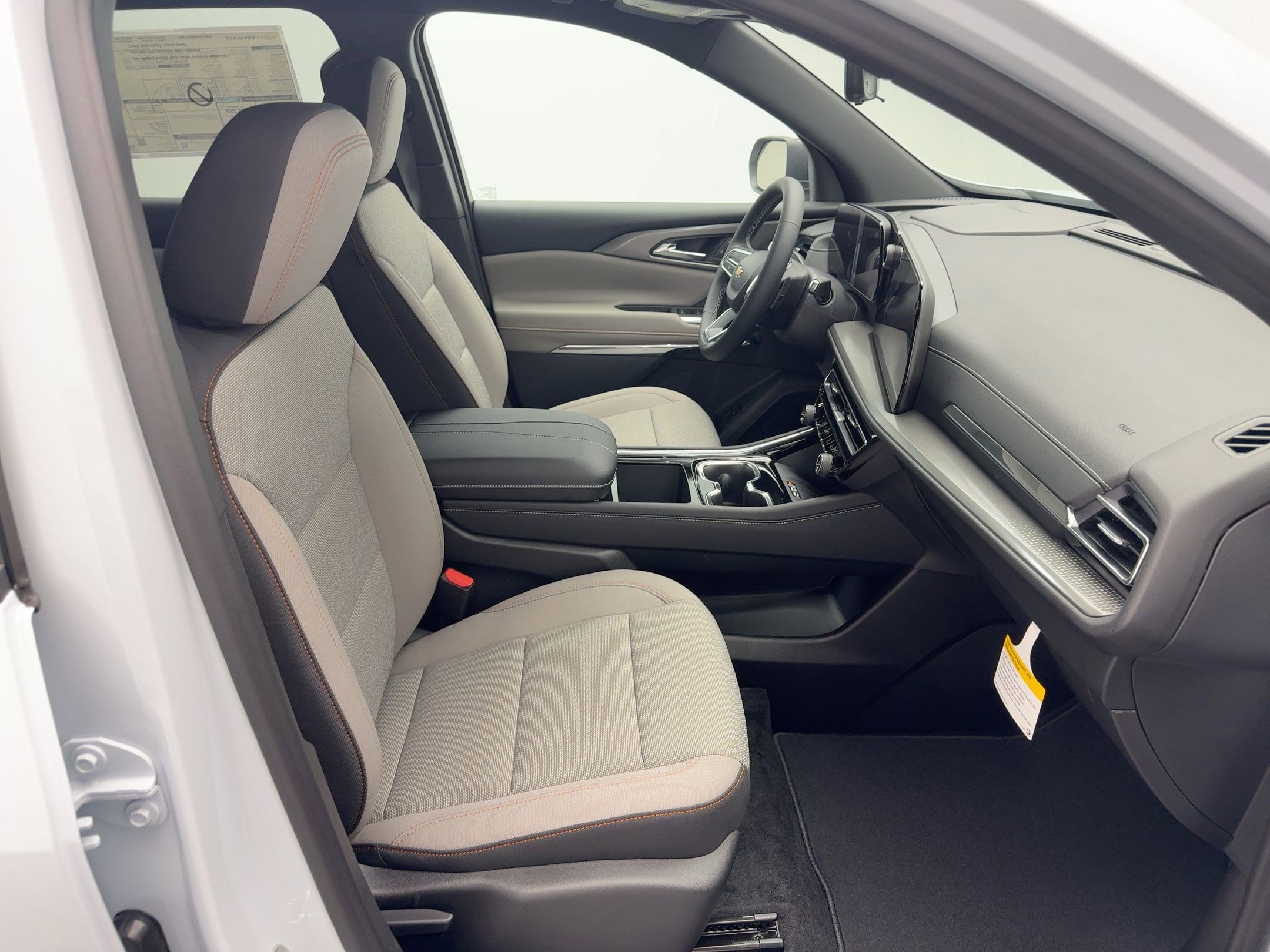 2026 Chevrolet Traverse photo 24