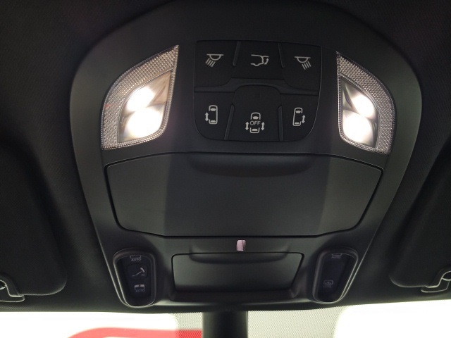 2026 Chrysler Pacifica Limited photo 21