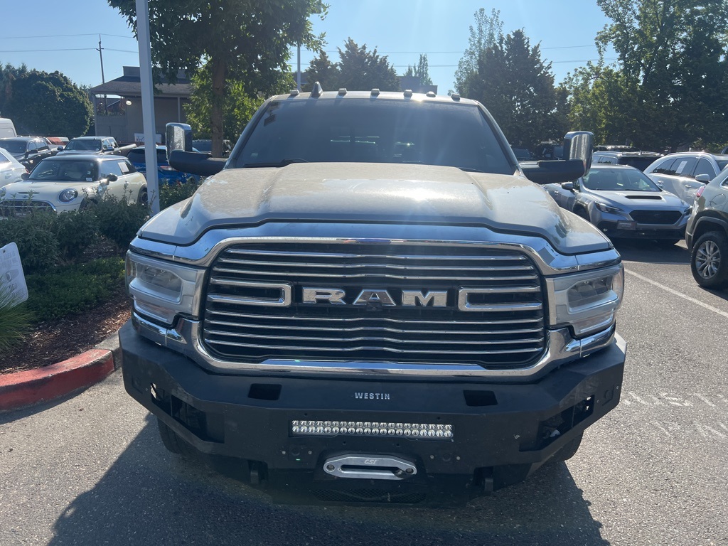 2022 Ram 3500 Laramie photo 8