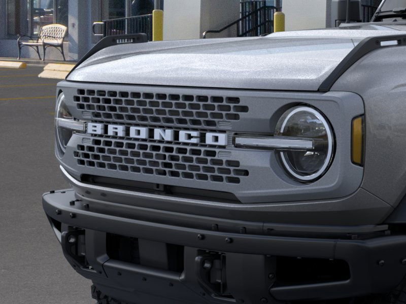 2025 Ford Bronco Badlands photo 15